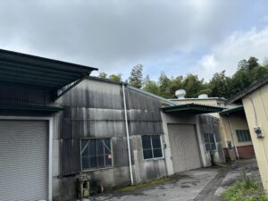 古くからあるスレートの建物