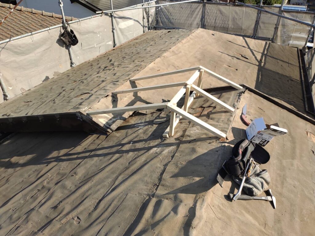 屋根形状の改造工事