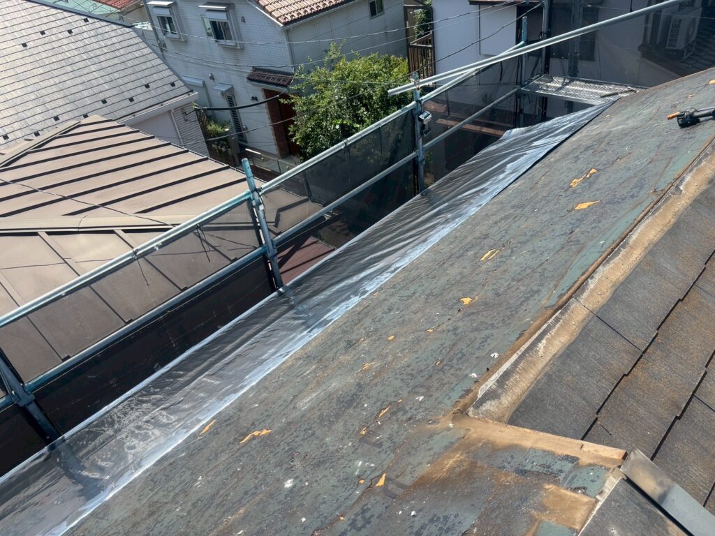 遮熱シート張りした屋根