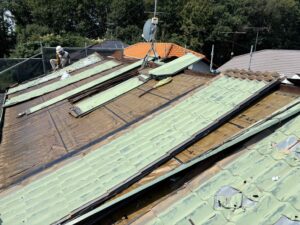 プレーゲル屋根解体工事