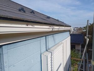 新しい軒樋取付