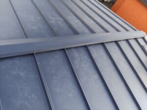 棟板金取り付け