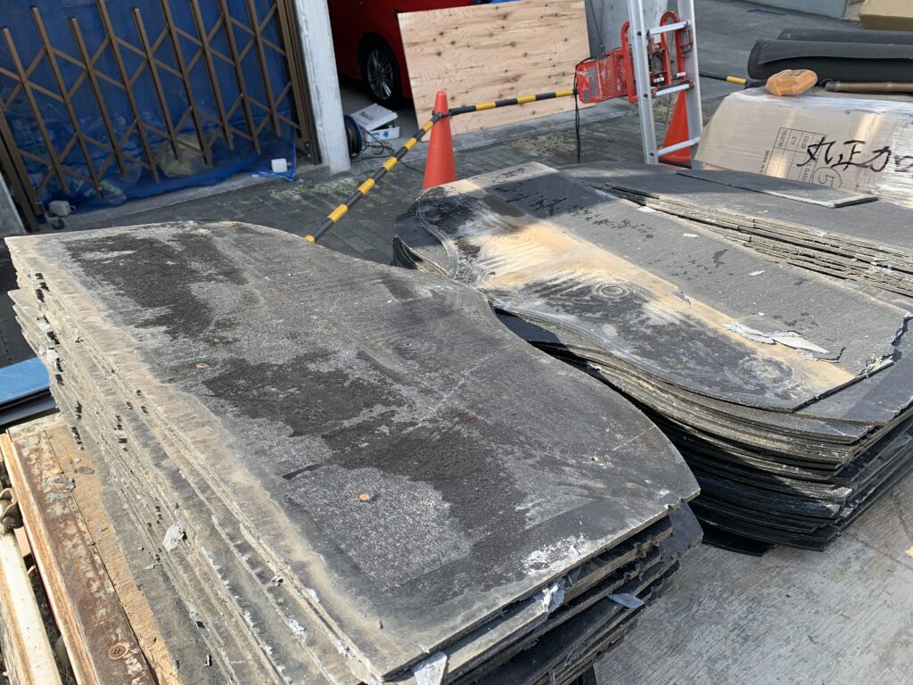 パミール屋根の裏側