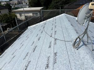 タディスクール　ルーフィング張り